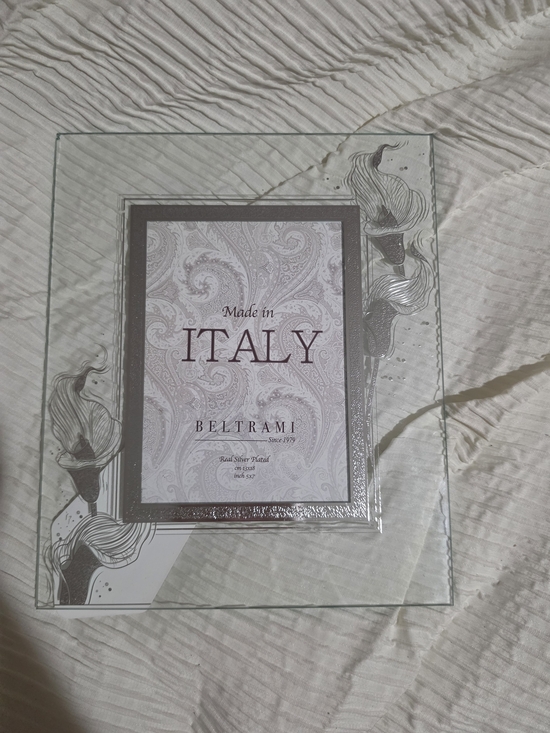 Beltrami Other - Made In Italy Etched Flower Frame- Minor Damage In The Lefthand Corner